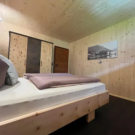 Zirbenchalet Am * Weissensee