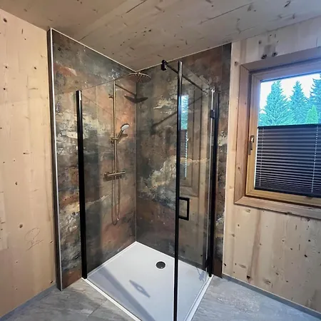 Apartmán Zirbenchalet Am Weissensee